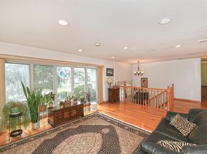 105 Roxton Road, Plainview NY 11803