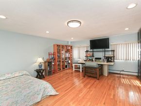 105 Roxton Road, Plainview NY 11803