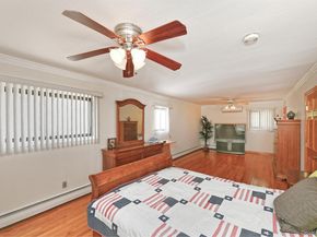 105 Roxton Road, Plainview NY 11803