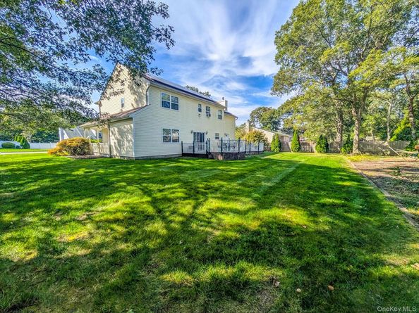 30 Howard Drive, Coram NY 11727