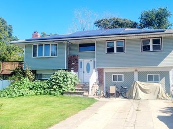 11 Churchill Drive