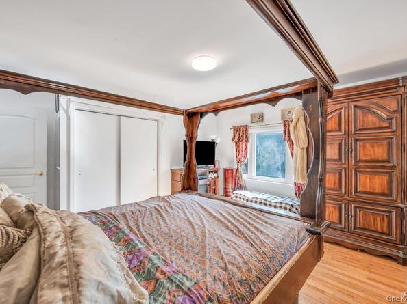 122 Dawn Road, Rocky Point NY 11778