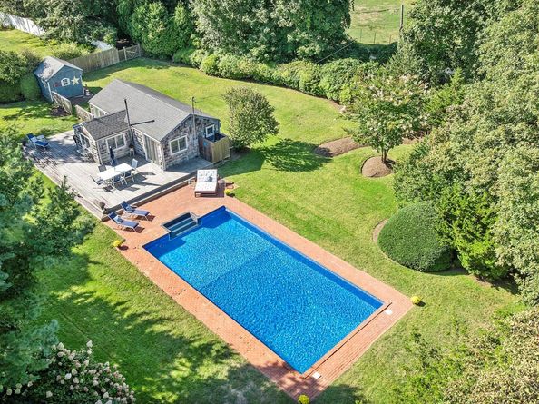 140 Three Mile Harbor Road, East Hampton NY 11937