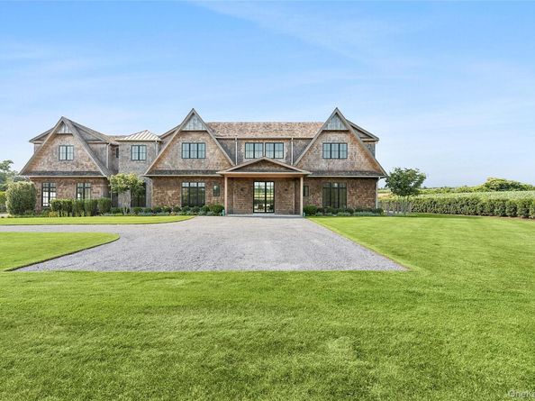 58 Clearview Farm Road, Southampton NY 11968