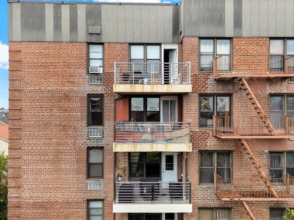 2800 Coyle 622, Brooklyn NY 11235