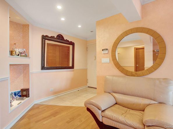 2800 Coyle 622, Brooklyn NY 11235