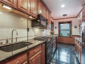 10 Nosband Avenue 1C, White Plains NY 10605
