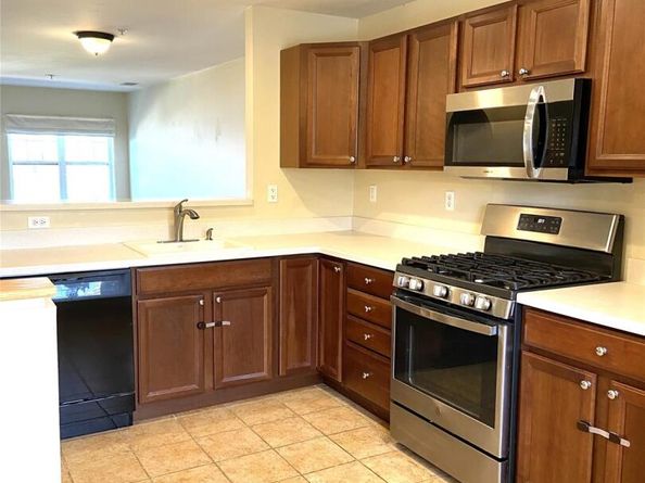 421 Northview Court 421, Peekskill NY 10566