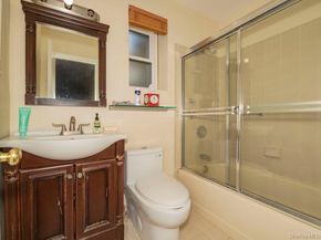 1337 Broadway L10, Hewlett NY 11557