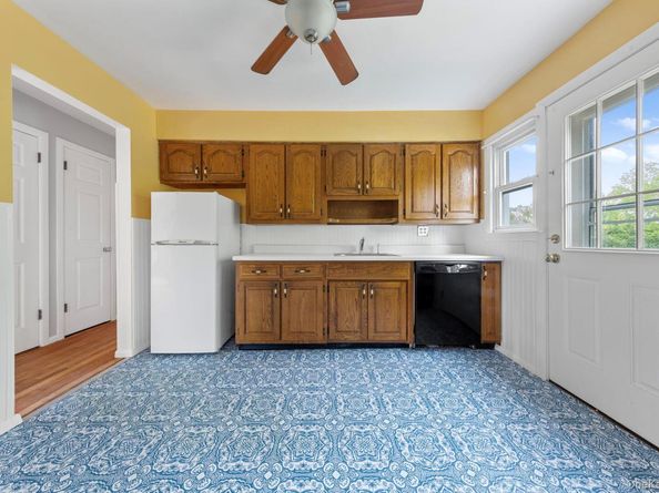 7 Washington Street, Hicksville NY 11801
