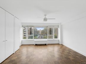 166-25 Powells Cove Boulevard 3F, Beechhurst NY 11357