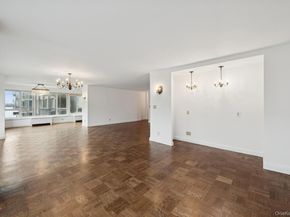 166-25 Powells Cove Boulevard 3F, Beechhurst NY 11357