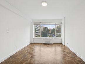 166-25 Powells Cove Boulevard 3F, Beechhurst NY 11357