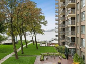 166-25 Powells Cove Boulevard 3F, Beechhurst NY 11357