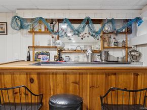818 Palmetto Drive, Franklin Square NY 11010
