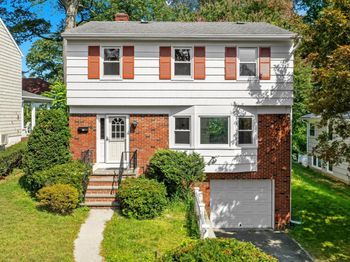 105 Sprague Road