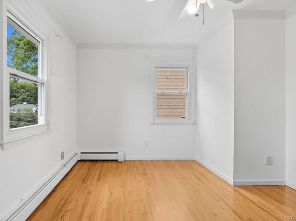 105 Sprague Road, Scarsdale NY 10583