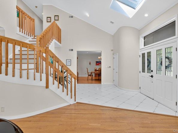 1 Ellen Court, Glen Cove NY 11542