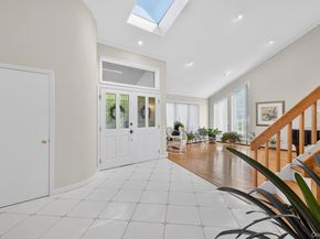 1 Ellen Court, Glen Cove NY 11542