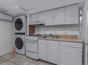 Undisclosed Address #970866, College Point NY 11356