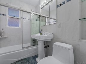 Undisclosed Address #970866, College Point NY 11356