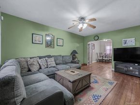 Undisclosed Address #970866, College Point NY 11356