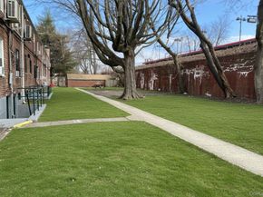 193-02 39 Avenue 1, Flushing NY 11358