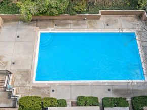 35 N Chatsworth Avenue 6R, Larchmont NY 10538