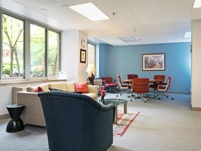 35 N Chatsworth Avenue 6R, Larchmont NY 10538