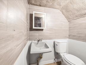 2712 Holland Avenue, Bronx NY 10467