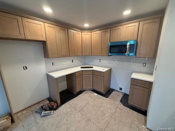 340 Beach 46th Street, Far Rockaway NY 11691