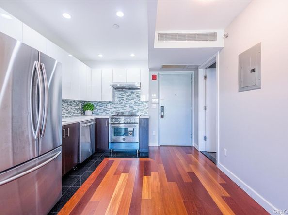 14238 37th Avenue 6H, Flushing NY 11354