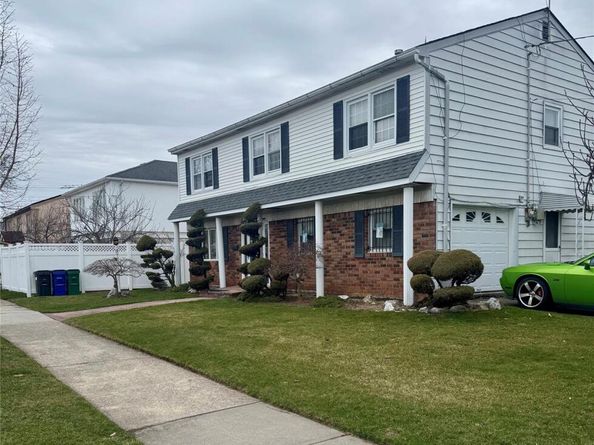 8719 163rd Avenue, Howard Beach NY 11414
