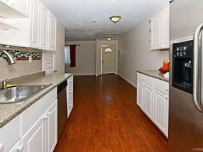92 Gauguin Court 92, Middle Island NY 11953