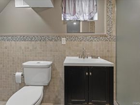 7535 60th Place, Glendale NY 11385