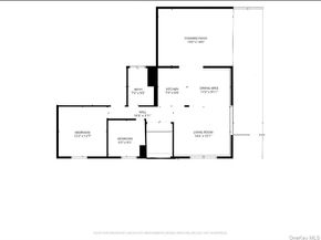 568 Centerwood Street, West Babylon NY 11704