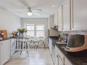 740 E Broadway 4D, Long Beach NY 11561