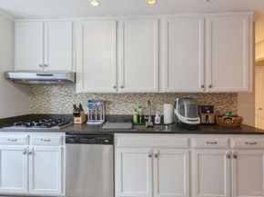 740 E Broadway 4D, Long Beach NY 11561