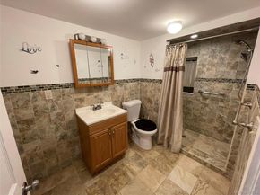 15951 160th Avenue, Howard Beach NY 11414