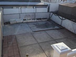 152-12 Peck Avenue, Flushing NY 11355