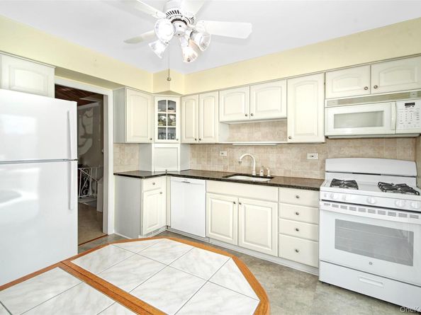 107 Parkview Road, Elmsford NY 10523