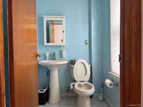 160 N Central Avenue, Valley Stream NY 11580