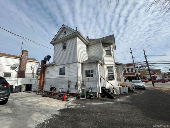 160 N Central Avenue, Valley Stream NY 11580