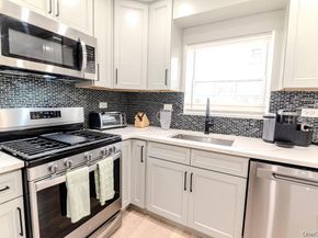 327 Mundy Lane, Mount Vernon NY 10550