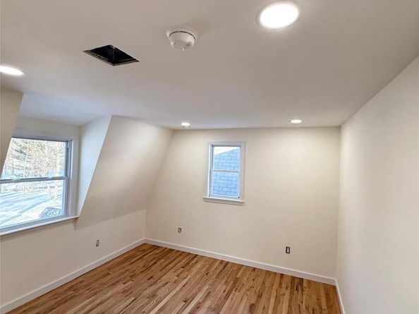 31 N Cozine Road, Manorville NY 11949