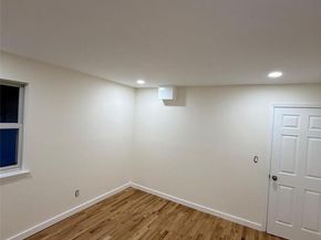 31 N Cozine Road, Manorville NY 11949