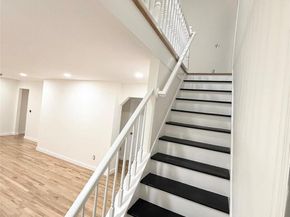 31 N Cozine Road, Manorville NY 11949