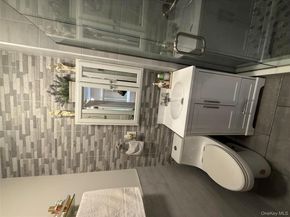 7841 84th Street, Glendale NY 11385