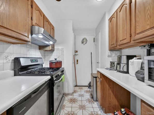 5 Fordham Hill Oval 9F, Bronx NY 10468