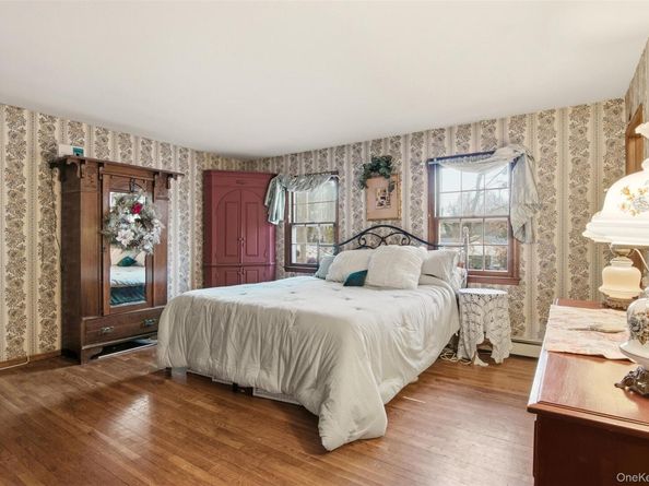 105 Rustic Road, Port Jefferson NY 11777